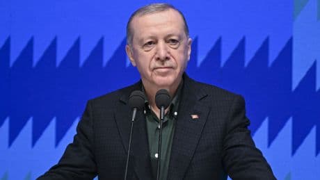 "Bugün yeni gündür, bugün tarihte yeni bir sayfa açılmıştır"