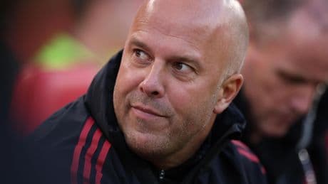 Arne Slot sluit nieuwe versterkingen niet uit ondanks 300 miljoen euro aan transfers