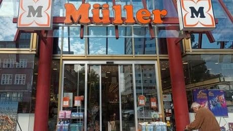 Müller verlässt die Müllerstraße – Drogerie-Aus überrascht Kunden