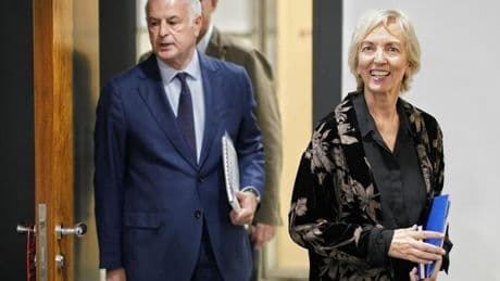 Cebek insta a los partidos vascos a rechazar la reducción de jornada por su impacto en los costes