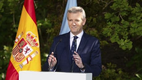 Galicia esquiva las turbulencias