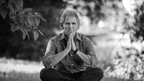 Jon Kabat-Zinn: Wie Achtsamkeit in unruhigen Zeiten hilft