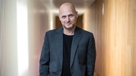 A la Mostra de Venise, Hagai Levi fait de son portrait d’Etty Hillesum, morte à Auschwitz-Birkenau, une « série contemporaine »