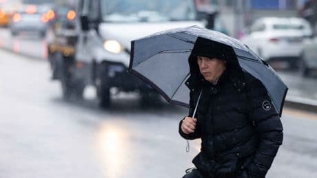 Meteoroloji'den İstanbullular için sağanak uyarısı