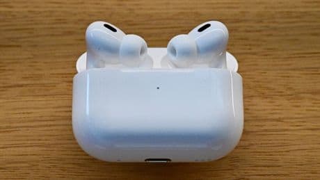 Programmcode von iOS 26 verrät: AirPods können bald live übersetzen