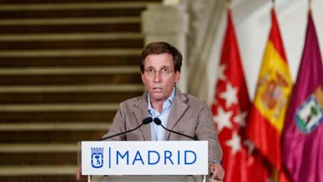 Almeida exige a Sánchez y Marlaska condenar los "actos violentos" en La Vuelta, un "odio" que cree alentado por la izquierda
