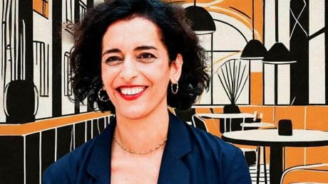 Ayda Hadizadeh : « Je peux m’asseoir à la table de l’extrême droite et dire “j’aime la France plus que vous” »