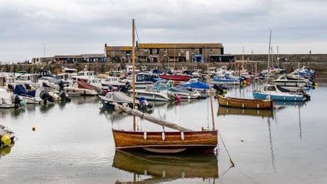 Cosy seaside town known as one of UK's best is perfect to visit in autumn