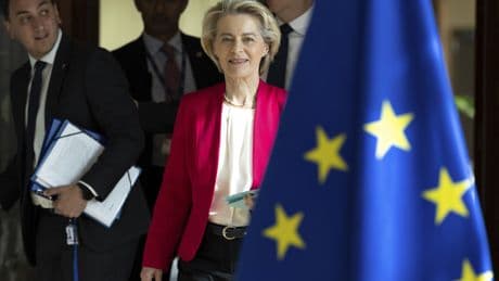 Von der Leyen pide a sus comisarios evitar la marcha del Orgullo en Budapest
