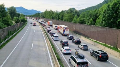 Mehr als 20 Kilometer Stau auf der Tauernautobahn