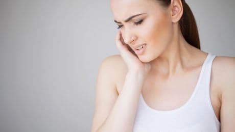 Vous avez les dents sensibles ? C’est peut-être la faute d’un poisson venu du fond des âges