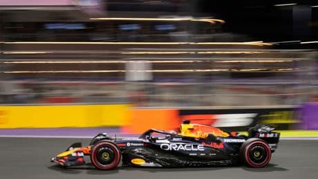 Formel 1: Überragender Verstappen rast auf Pole