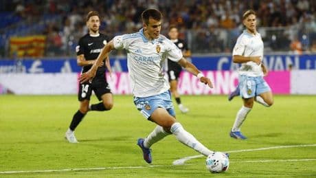 El Real Zaragoza rechaza dos ofertas de cesión del extranjero para Samed Bazdar