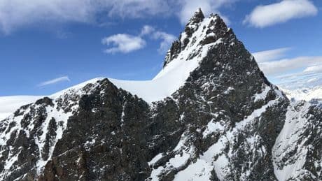 Lichamen van vijf skiërs gevonden op berg in Zwitserse Alpen