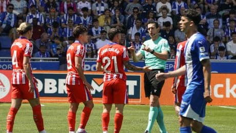 El Atlético y el Alavés firman una siesta en Mendizorroza