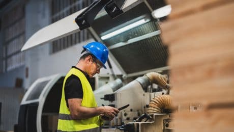 El ahorro se impone en las grandes empresas: cuatro de cada cinco ejecutivos prevé recortar costes en los próximos meses