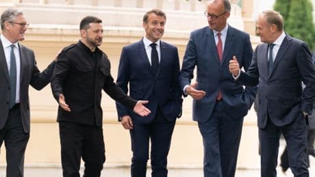 Merz, Macron, Starmer und Tusk fordern Putin zu Waffenruhe auf