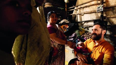«Cette ville, c’est l’horreur et la merveille en même temps»: à Calcutta, le père Laurent œuvre pour sauver 400 enfants des griffes de la misère