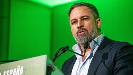 Abascal critica la posición de la Iglesia sobre el veto a los actos musulmanes en Jumilla: "No sé si tiene que ver con los casos de pederastia"