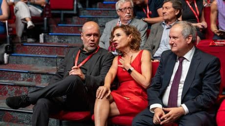 Montero abre la puerta a aprobar la reducción de jornada “a la segunda o a la tercera” ante el no de Junts