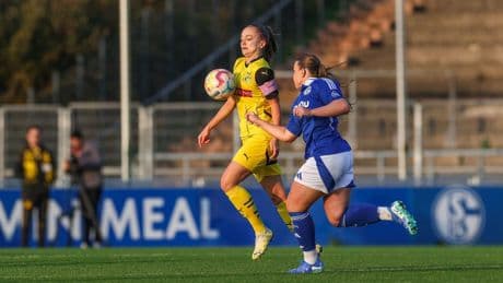 Fußball-Landespokal: Vor 10.000 Zuschauern: BVB-Frauen besiegen Schalke 2:0