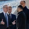 Zelensky, Macron, Merz en Starmer willen dat staakt-het vuren met Rusland maandag ingaat