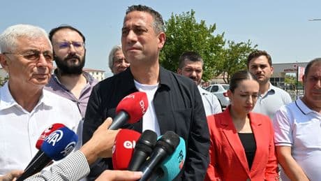 CHP'li Başarır, tutuklu başkan Muhittin Böcek’in sağlık durumunun iyi olmadığını açıkladı