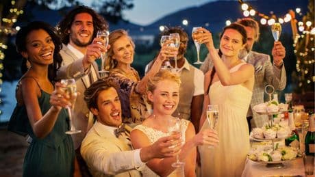 Hochzeitssaison: Welches Kleid ist für einen Hochzeitsgast geeignet? Fünf Ideen zur Inspiration