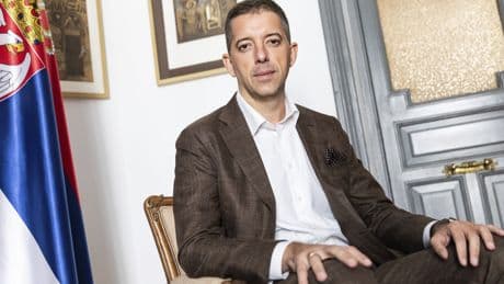 Marko Duric, ministro de Exteriores serbio: "Serbia debe mantener el diálogo con Rusia y con Ucrania. No nos da miedo la palabra paz"