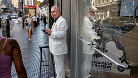 Los ‘arbolitos’ se marchitan en Buenos Aires