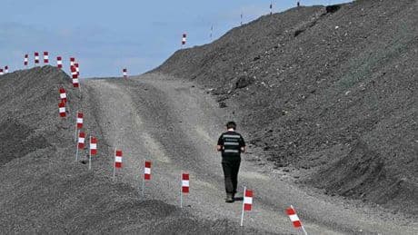 Autoroute A69 : après l’autorisation de reprise du chantier, les partisans du projet « soulagés », les opposants « choqués »