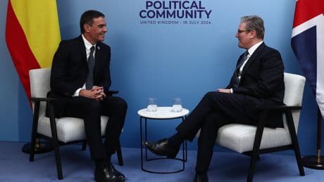 Una decena de ejecutivos del Ibex arropa a Sánchez en su primera reunión bilateral con Starmer