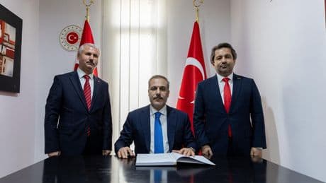 Bakan Fidan, Oran Başkonsolosluğu’nun resmi açılışını yaptı