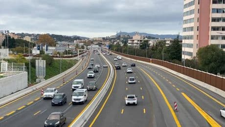 Var: deux arrêts de bus inaugurés sur l'A57, une première en France