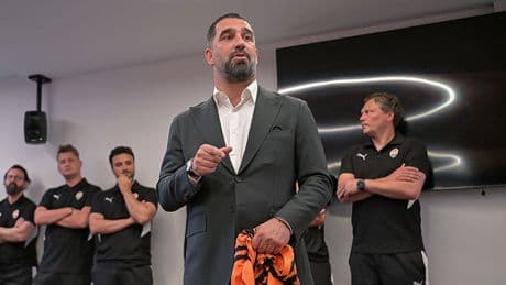 Darijo Srna, Arda Turan'ı anlattı! "Ne savaşı sordu ne sözleşmeyi"