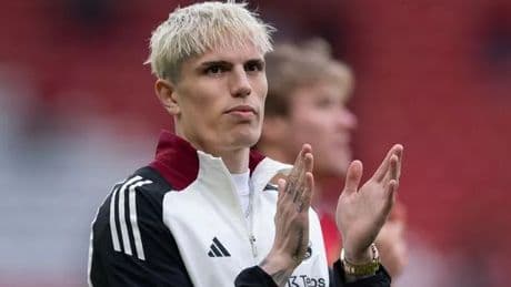 Man Utd receive Alejandro Garnacho transfer boost as exit route reopens with £45m bid
