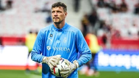 Foot : «On aurait pu espérer plus de considération», prévenu par téléphone au milieu de la nuit, Ludovic Butelle annonce son départ de Reims