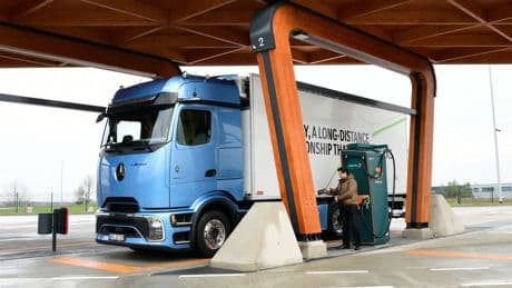 Elektro läuft Diesel den Rang ab: Studie errechnet Kostenvorteil für Stromer