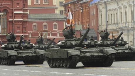 Laser quantistici e missili Kornet-M: cosa può fare il nuovo tank di Putin