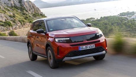 Opel cambia de rumbo con el Frontera: un SUV de 7 plazas para competir con las marcas chinas