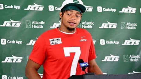 Jets’ team leaders run walk-through the day after loss to Giants