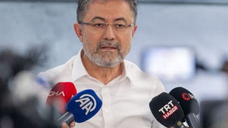 Bakan Yumaklı'dan çok yüksek sıcaklık uyarısı