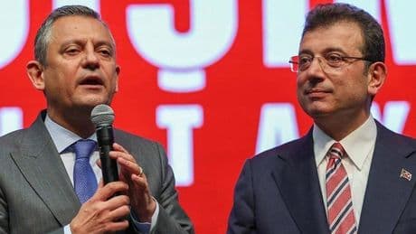 Son Dakika... Ekrem İmamoğlu'ndan Özgür Özel'e yumruklu saldırıya sert tepki!