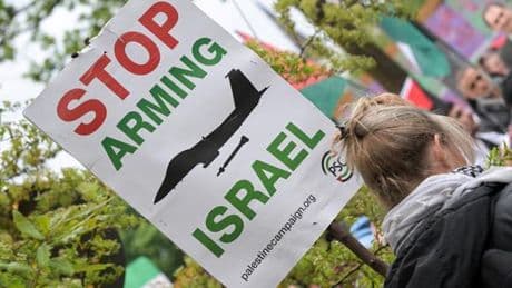 En direct, guerre à Gaza : l’Allemagne se dit prête à poursuivre les livraisons d’armes en direction d’Israël