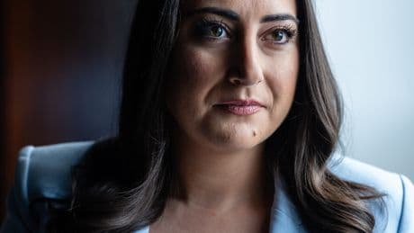 Juggling Congress and Life, She Opted to Freeze Her Eggs