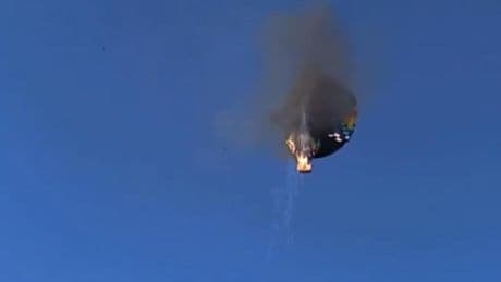 Tragedia en Brasil: ocho muertos al incendiarse en pleno vuelo y caer un globo aerostático
