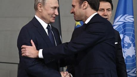 Macron reprend contact avec Poutine dans l’espoir d’une issue diplomatique sur l’Iran