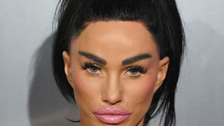 Katie Price reveals she was 'booted out' of hotel just hours before show with Kerry Katona