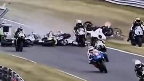 Tragedia in Superbike Uk, 2 morti e un ferito grave: &quot;Incidente catastrofico&quot;