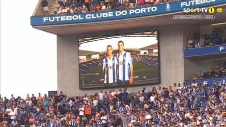 Así fue el emotivo homenaje de do Dragão a Diogo Jota en la previa del amistoso entre el Oporto y el Atlético de Madrid